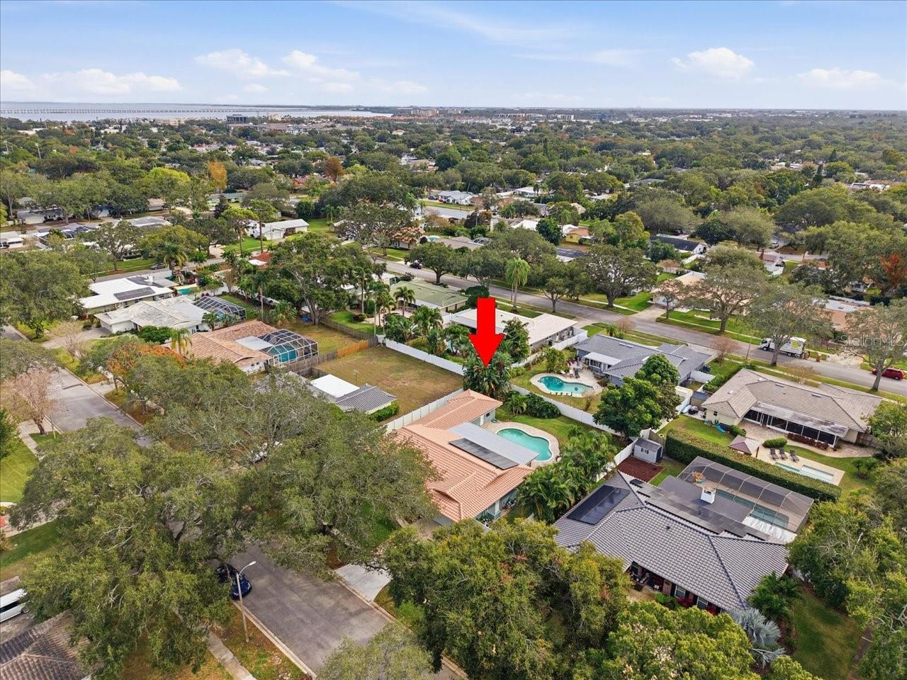 GROVEWOOD - Residential