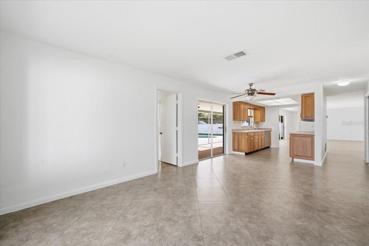 GROVEWOOD - Residential