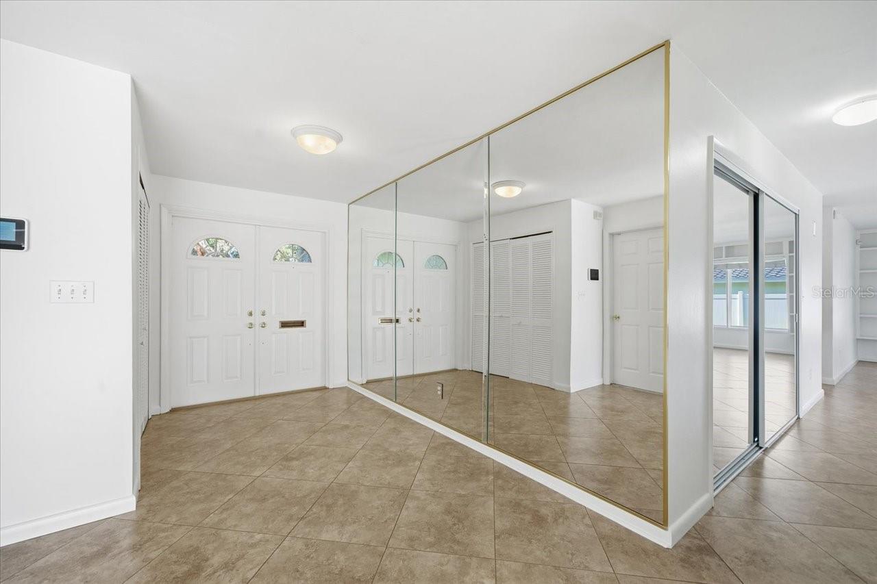 GROVEWOOD - Residential