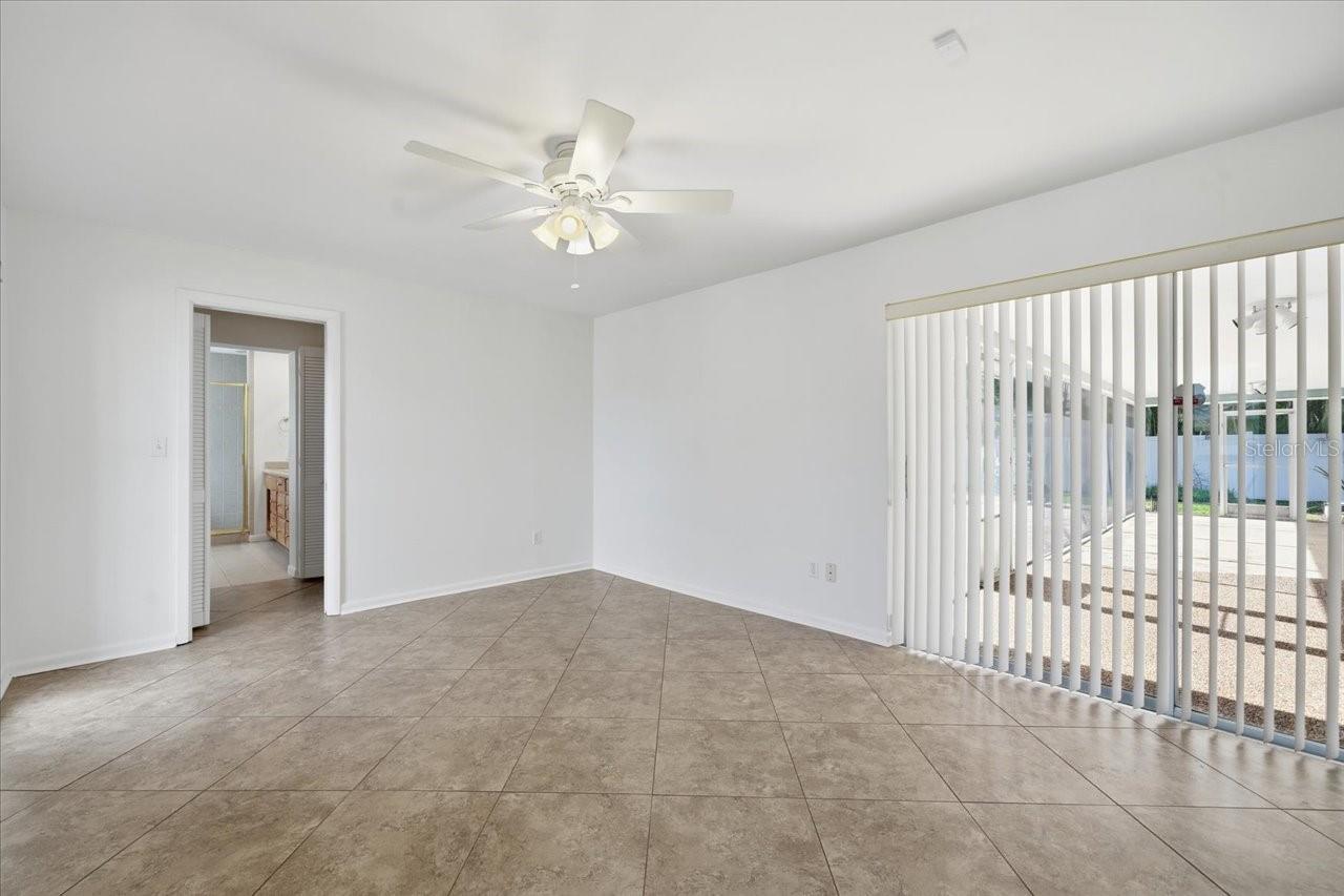 GROVEWOOD - Residential