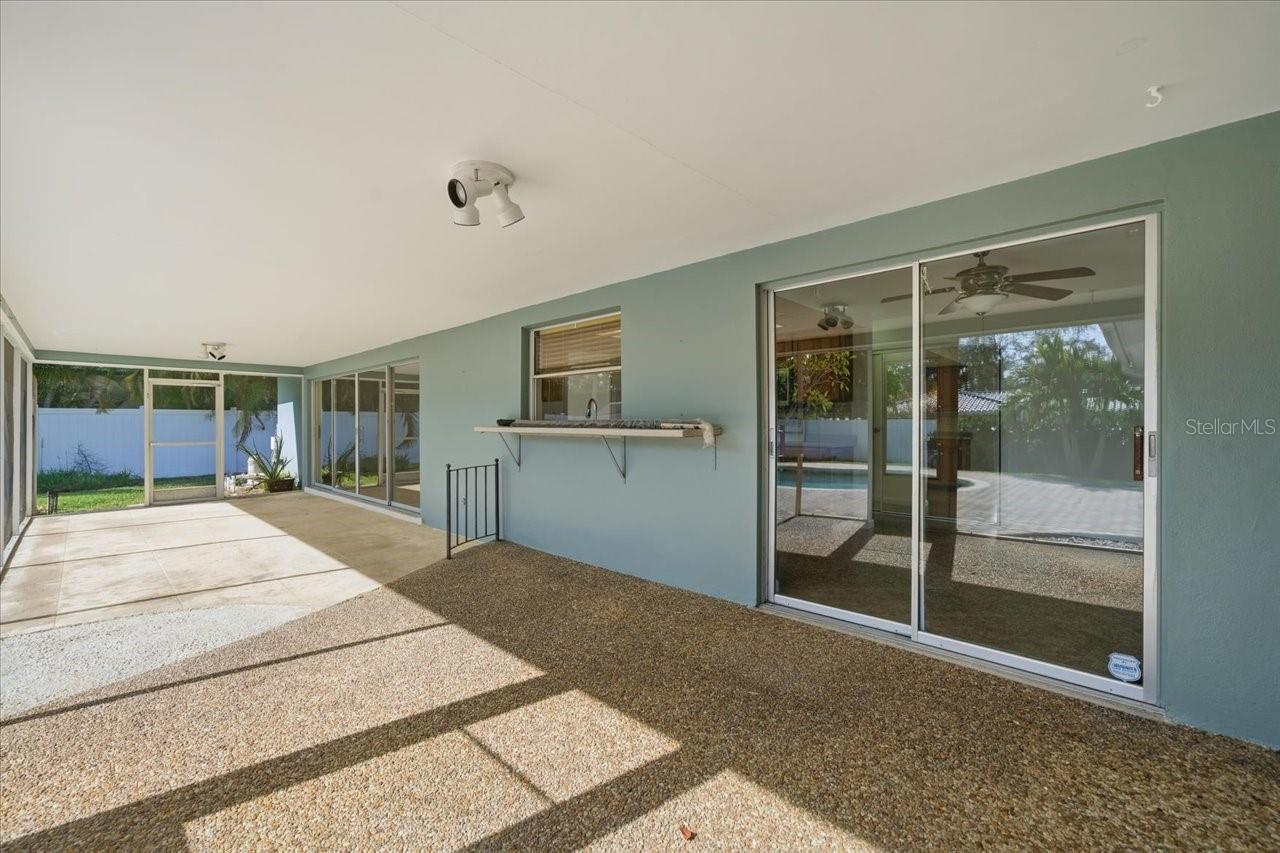 GROVEWOOD - Residential