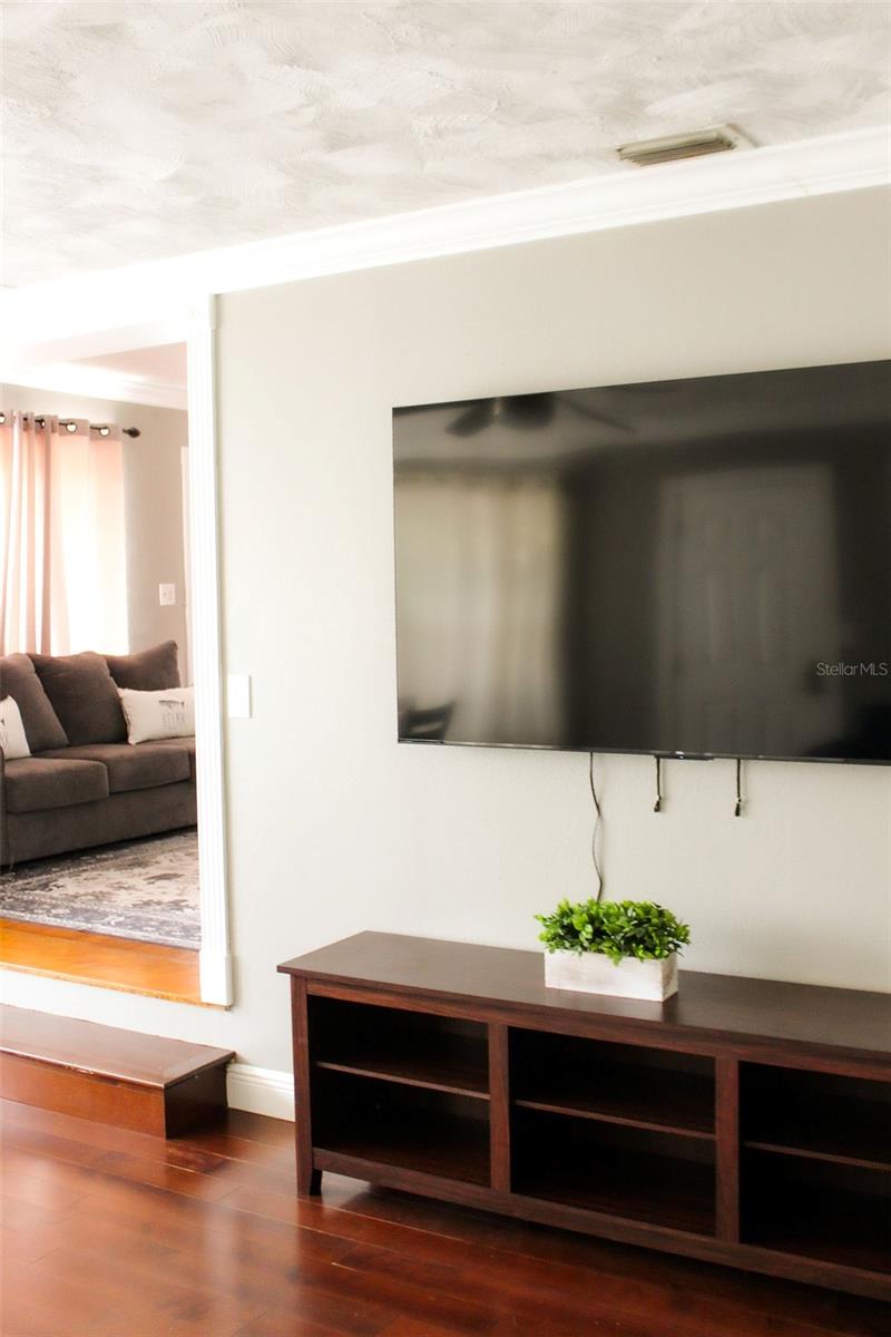 MARYLAND MANOR REV - Residential Lease