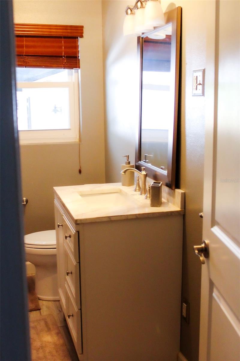 MARYLAND MANOR REV - Residential Lease