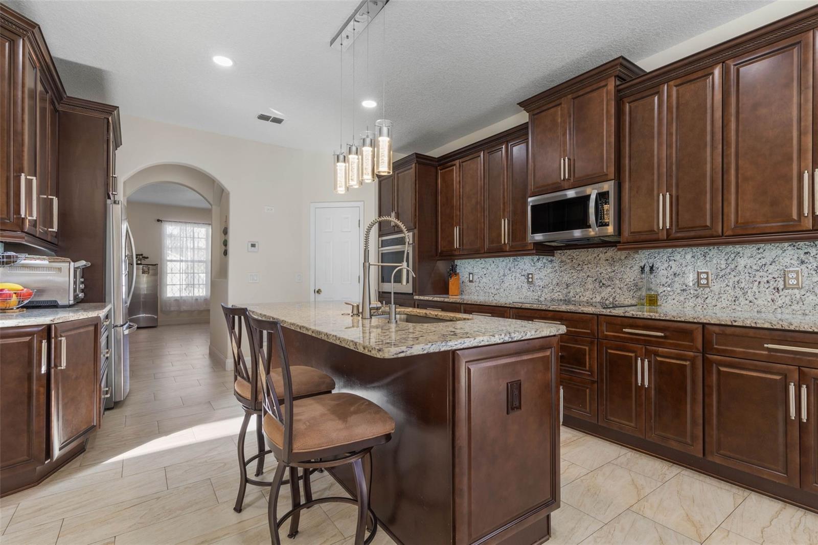 INDIAN HILLS - Residential