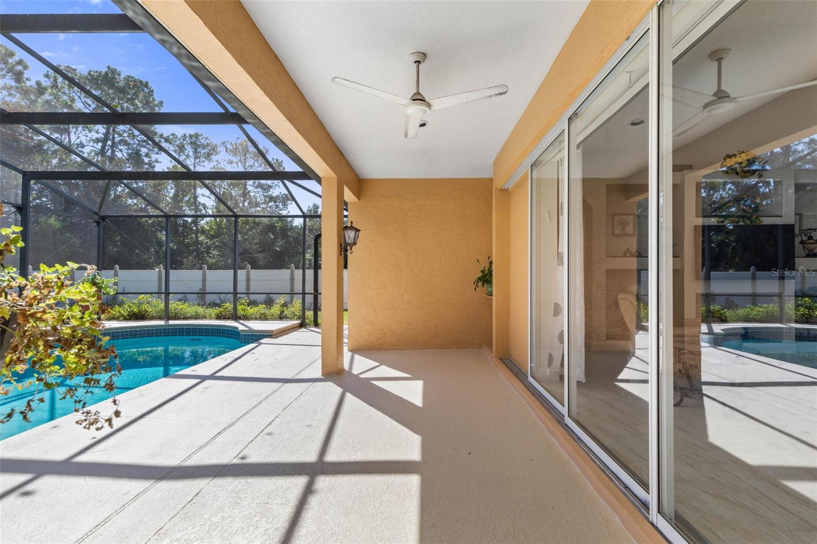 INDIAN HILLS - Residential