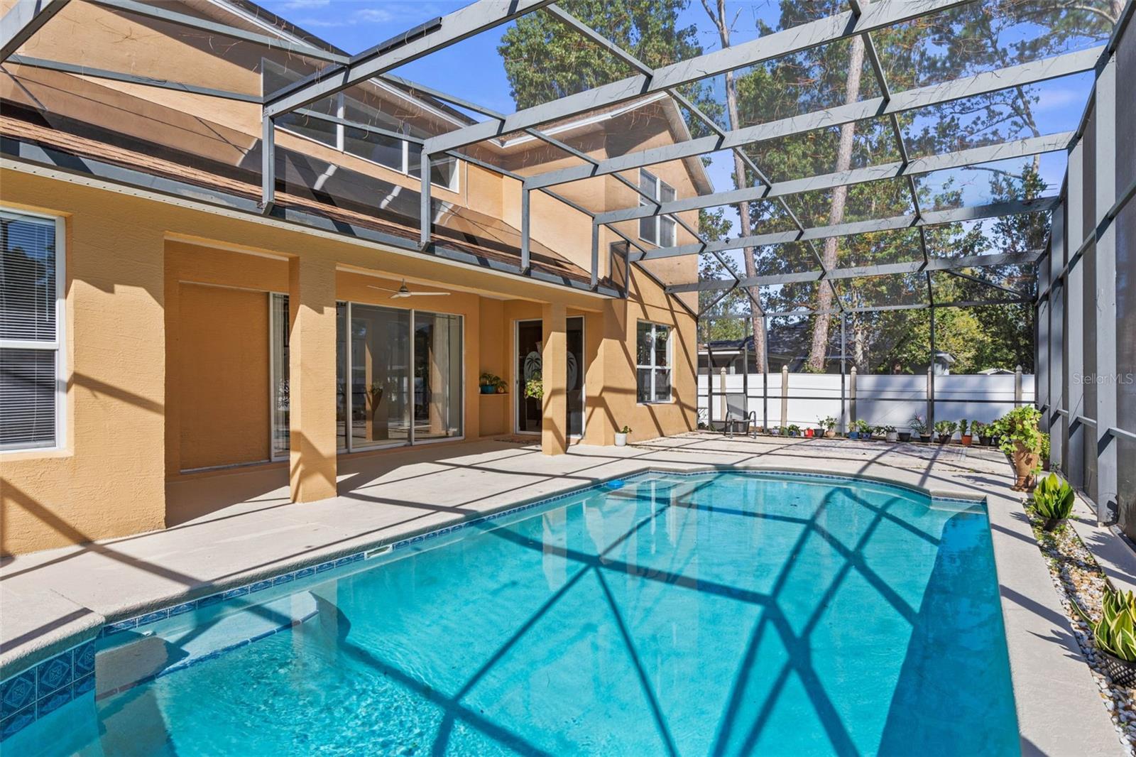 INDIAN HILLS - Residential