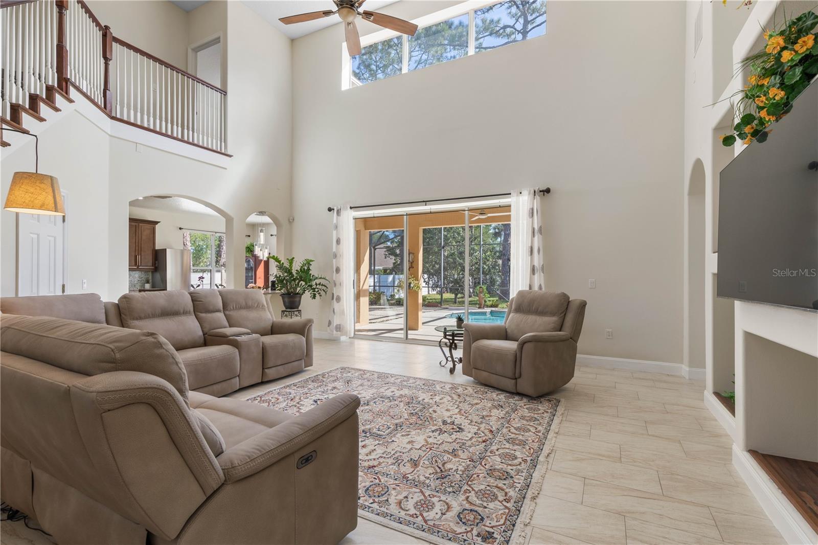 INDIAN HILLS - Residential