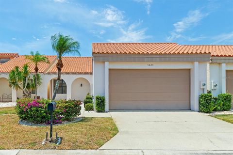 A home in PUNTA GORDA