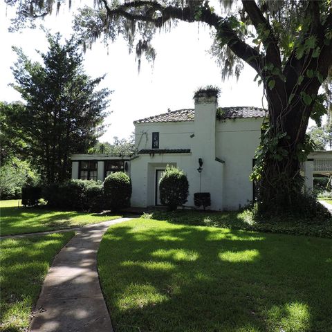 Photo of 2041 S Mellonville Avenue, Sanford, FL 32771 (MLS # O6323051) Photo of 2041 S Mellonville Avenue, Sanford, FL 32771 (MLS # O6323051)