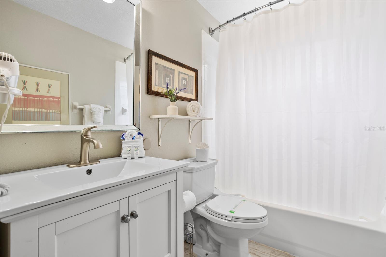 VILLAS AT ISLAND CLUB PH 2 BLDG P - Residential