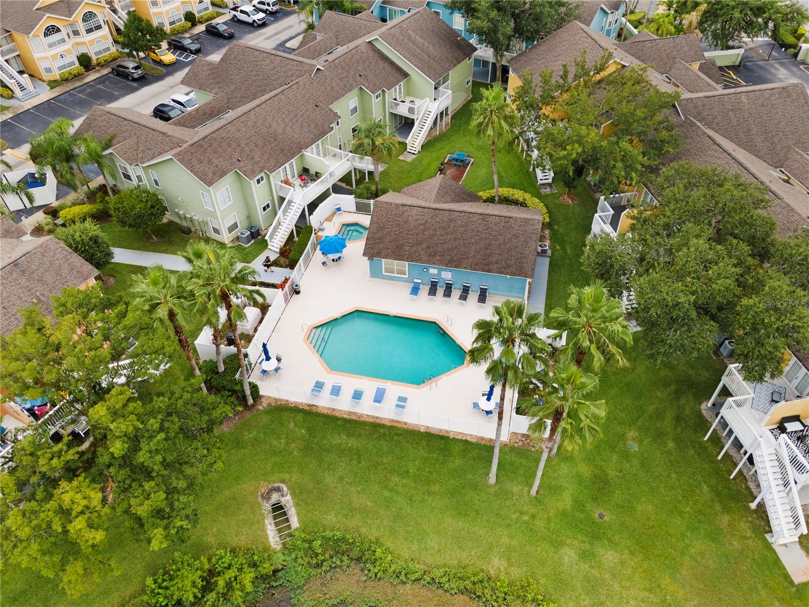 VILLAS AT ISLAND CLUB PH 2 BLDG P - Residential