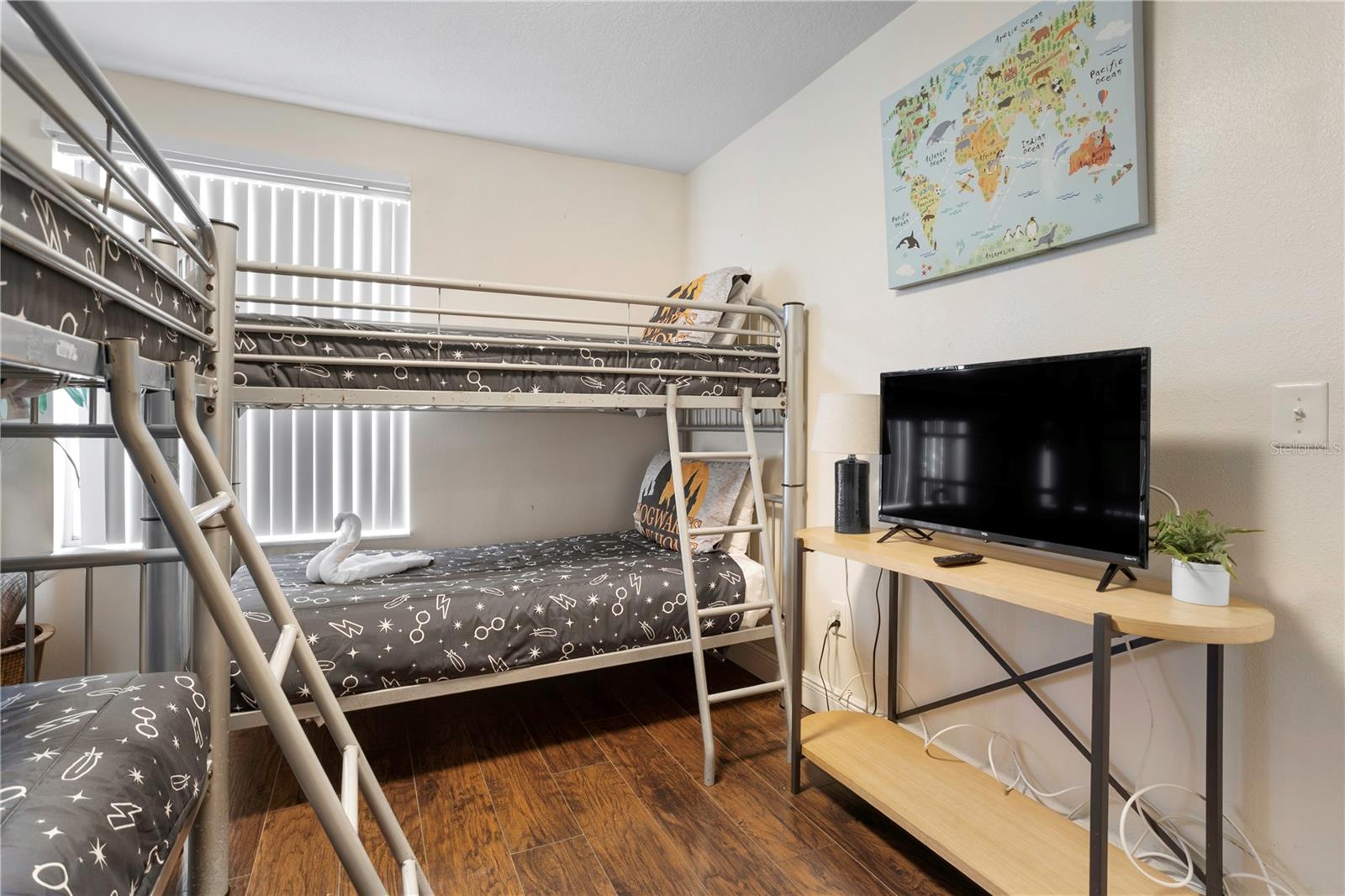 VILLAS AT ISLAND CLUB PH 2 BLDG P - Residential