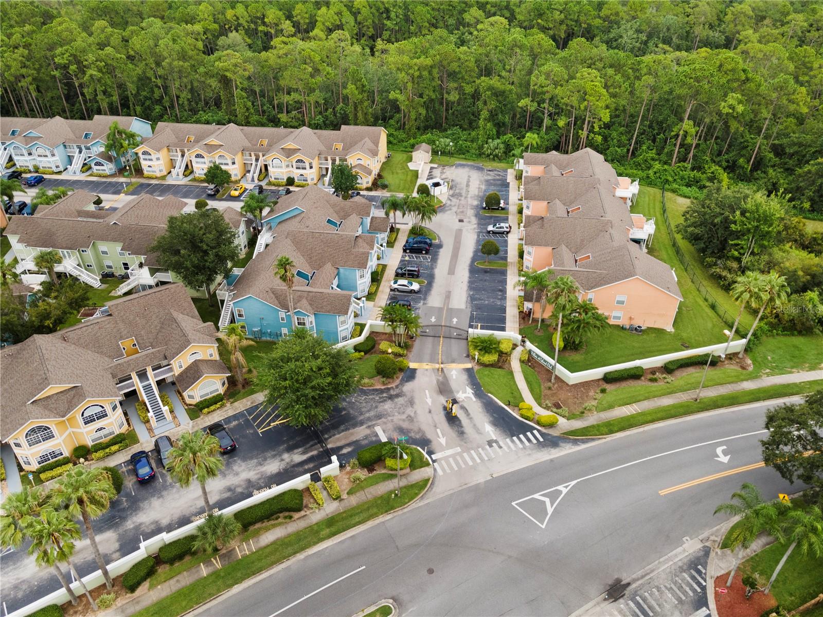 VILLAS AT ISLAND CLUB PH 2 BLDG P - Residential