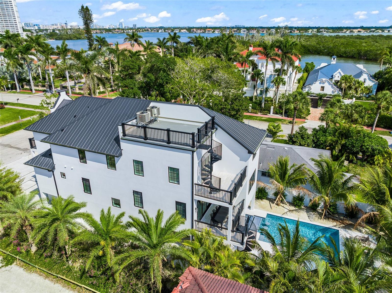 SAINT ARMANDS DIV JOHN RINGLING ESTATES - Residential