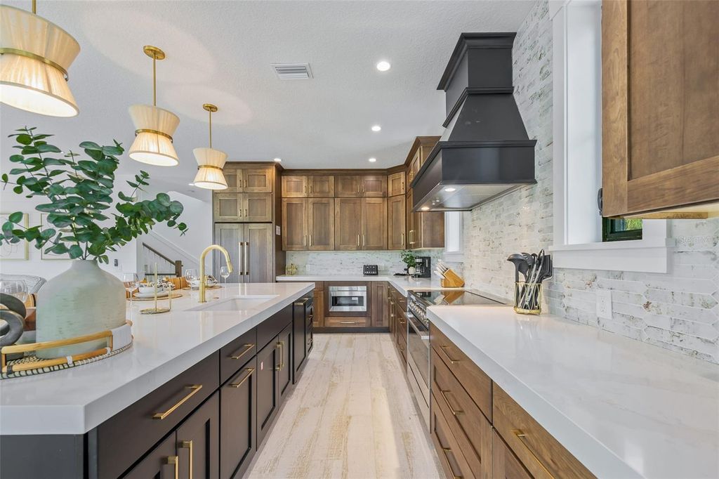 Photo of 128 Fillmore Drive, Sarasota, FL 34236 (MLS # A4655372)