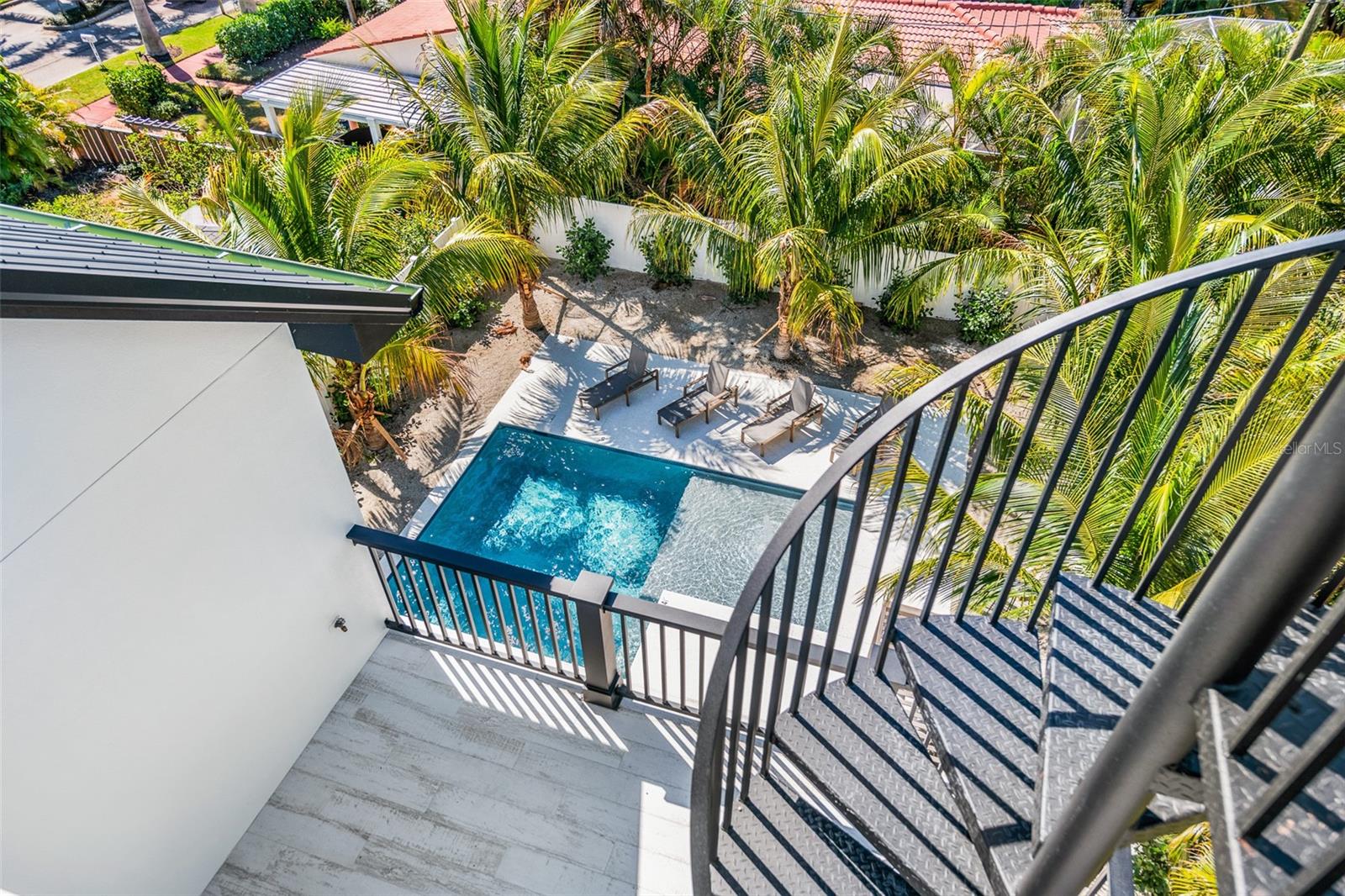 SAINT ARMANDS DIV JOHN RINGLING ESTATES - Residential