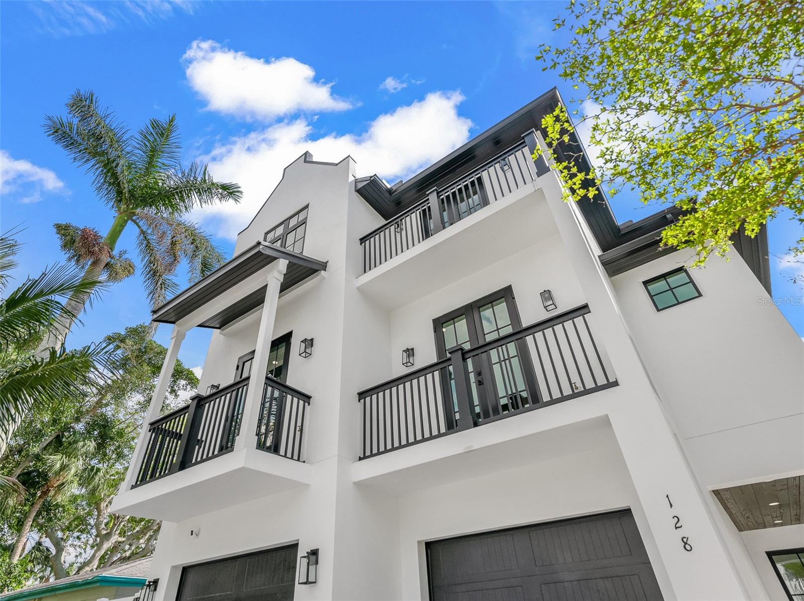 SAINT ARMANDS DIV JOHN RINGLING ESTATES - Residential