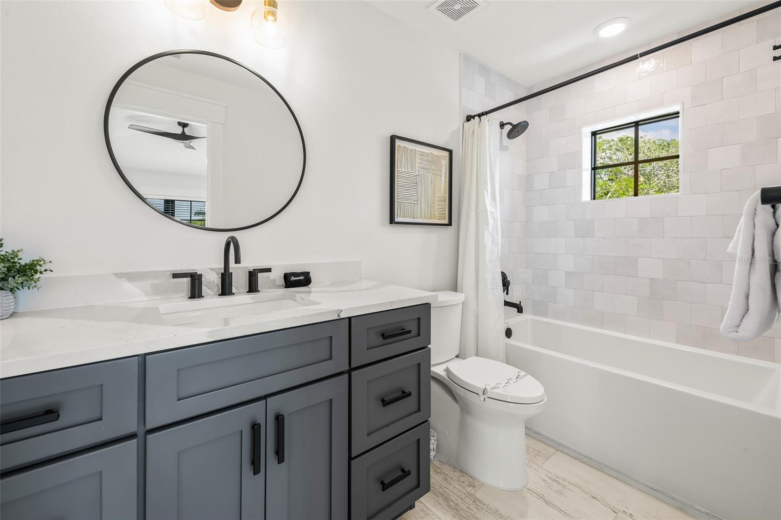 SAINT ARMANDS DIV JOHN RINGLING ESTATES - Residential