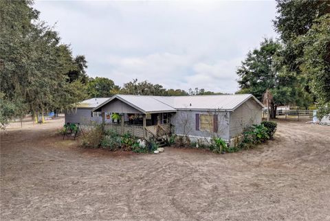 Tiny photo for 650 NE 170th Avenue, Williston, FL 32696 (MLS # OM714958)