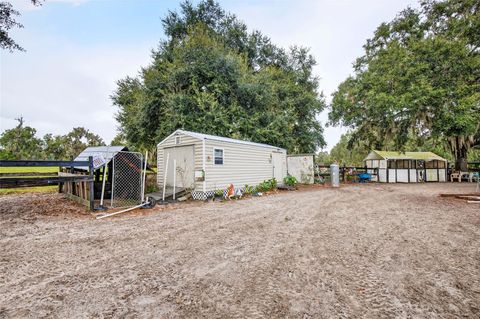 Tiny photo for 650 NE 170th Avenue, Williston, FL 32696 (MLS # OM714958)