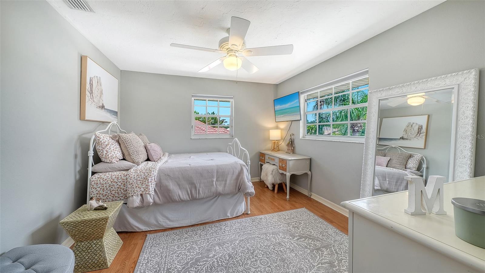 TURTLE ROCK - Residential