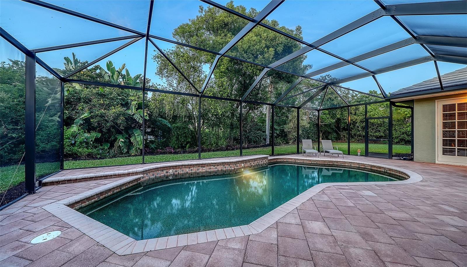 TURTLE ROCK - Residential