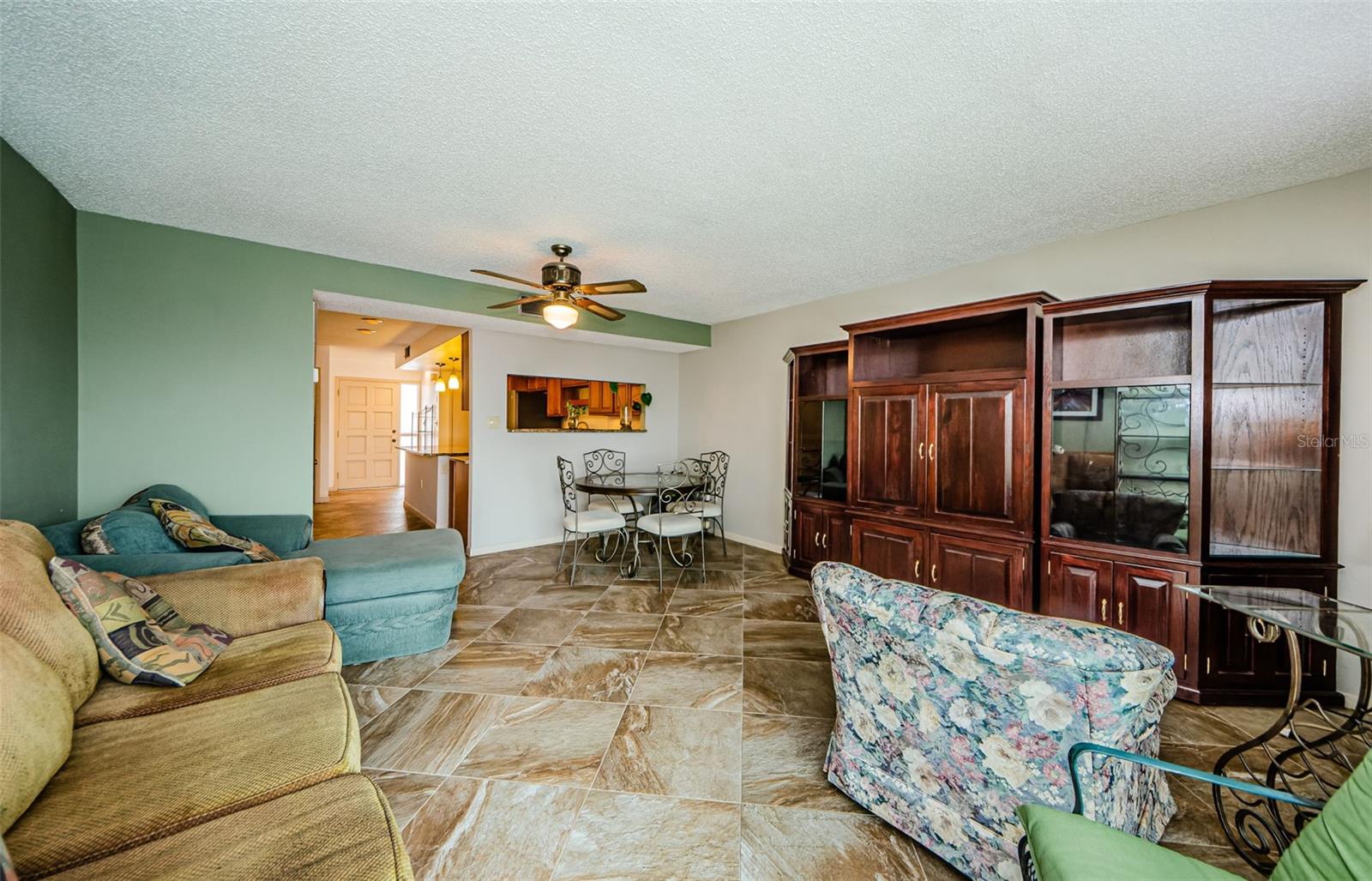 SOUTH PAULA POINT CONDO - Residential Lease