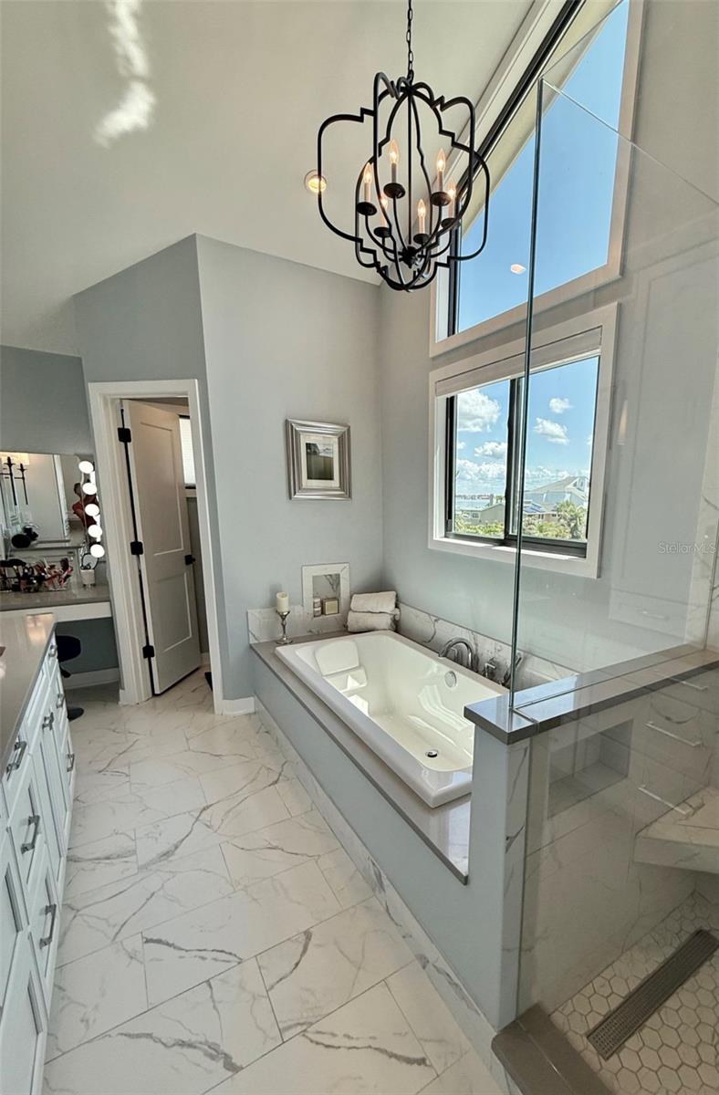 BAHIA SHORES - Residential