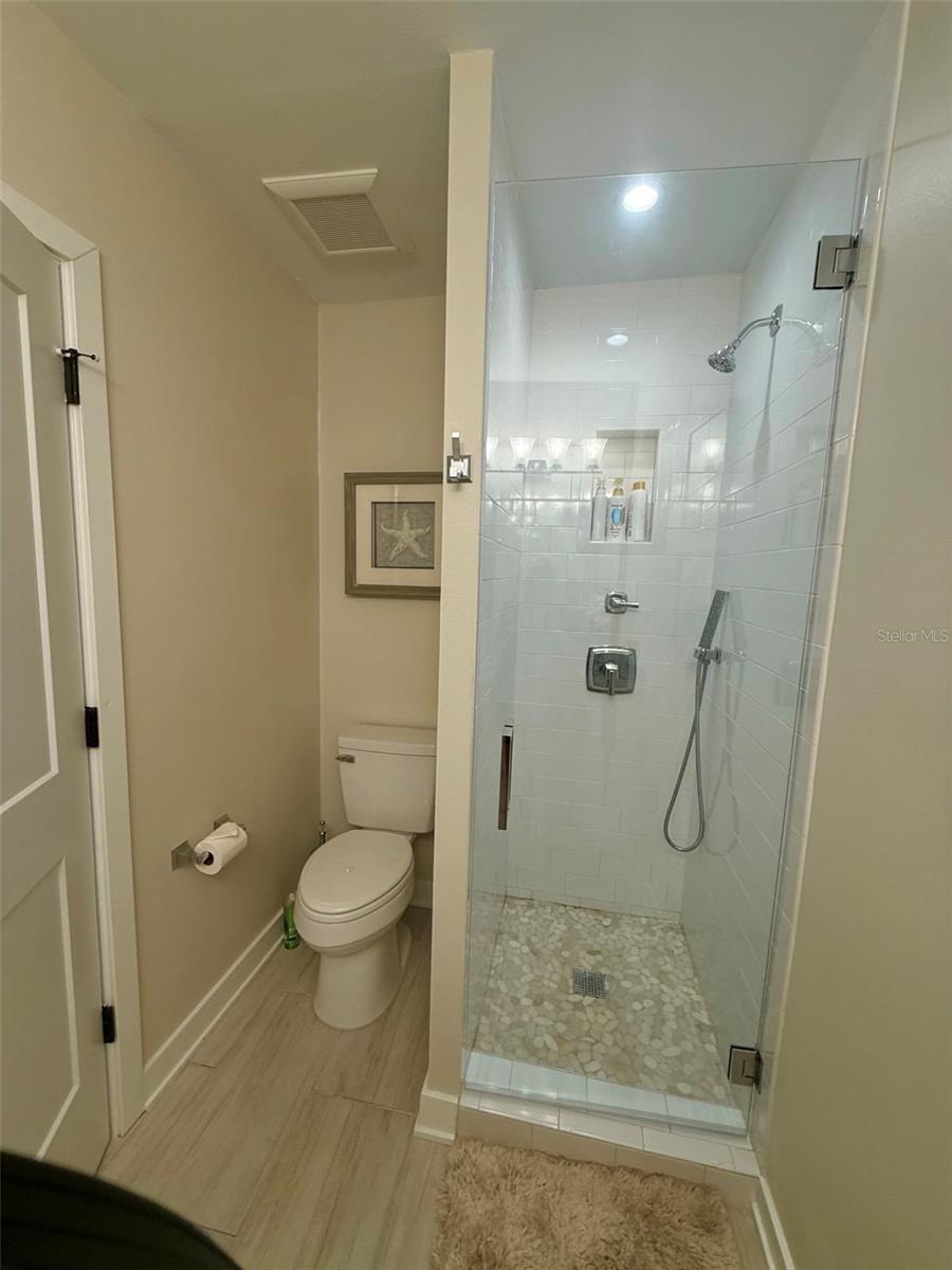 BAHIA SHORES - Residential