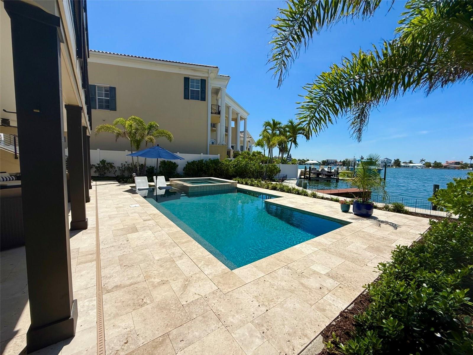 BAHIA SHORES - Residential
