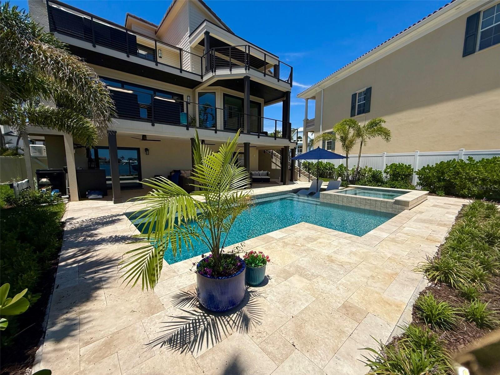BAHIA SHORES - Residential