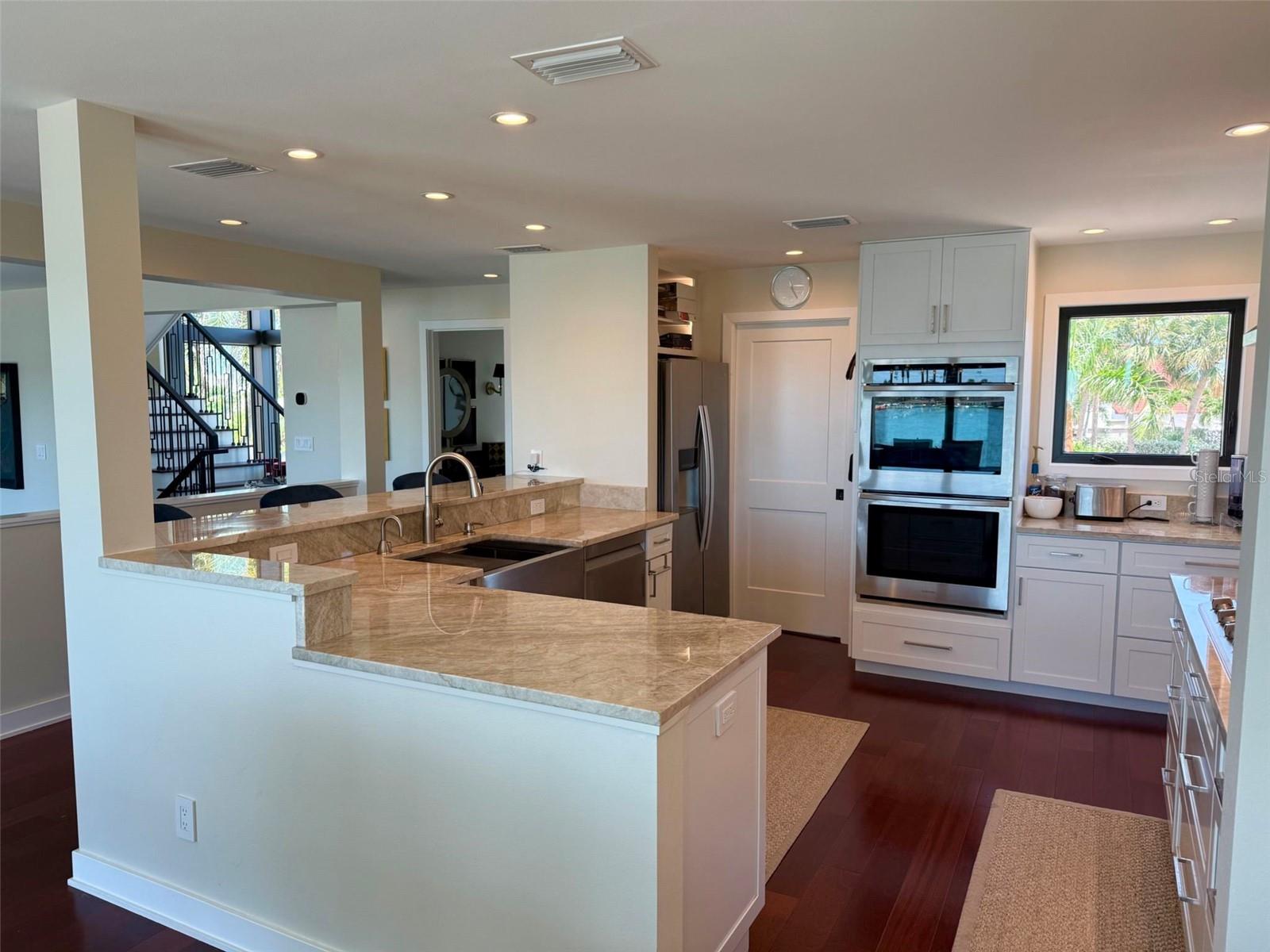 BAHIA SHORES - Residential