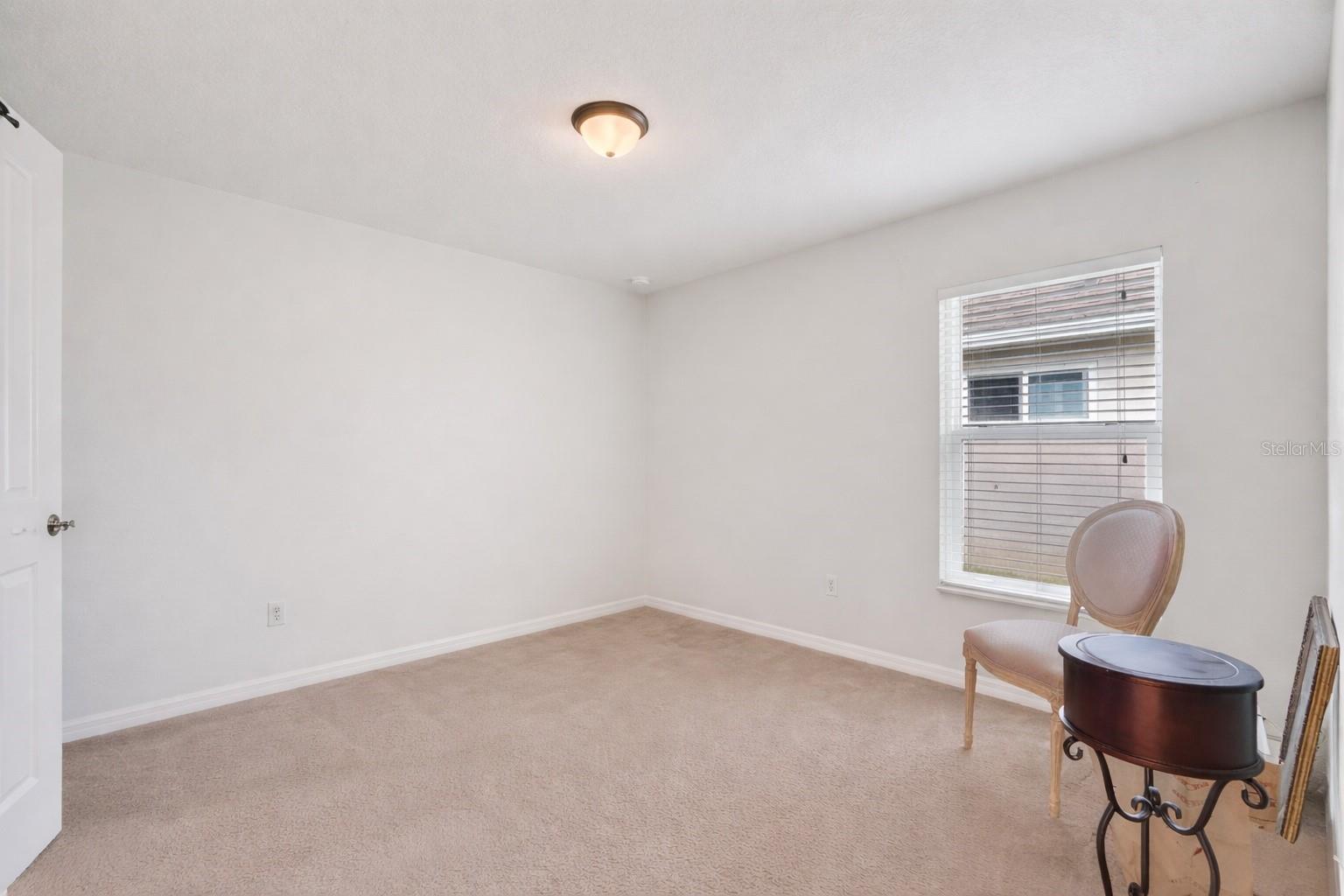 HIDDEN LAKES - Residential