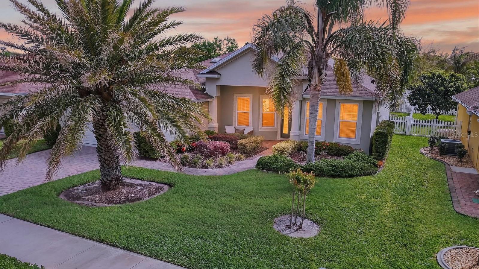 HIDDEN LAKES - Residential