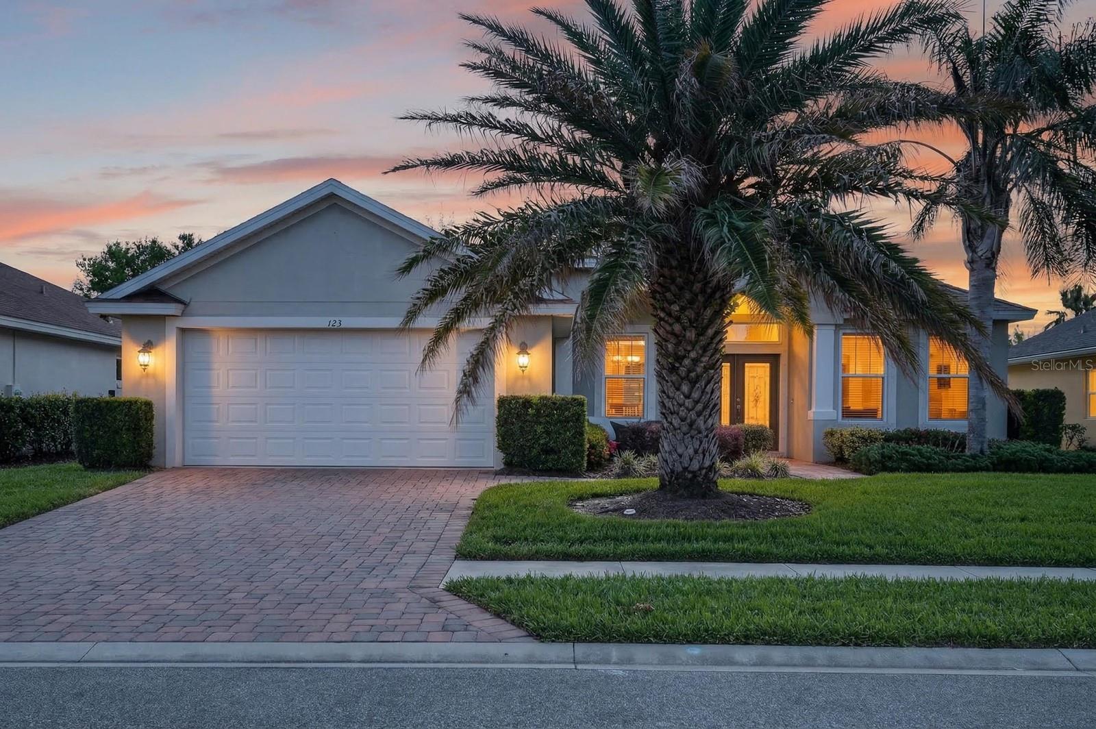 HIDDEN LAKES - Residential