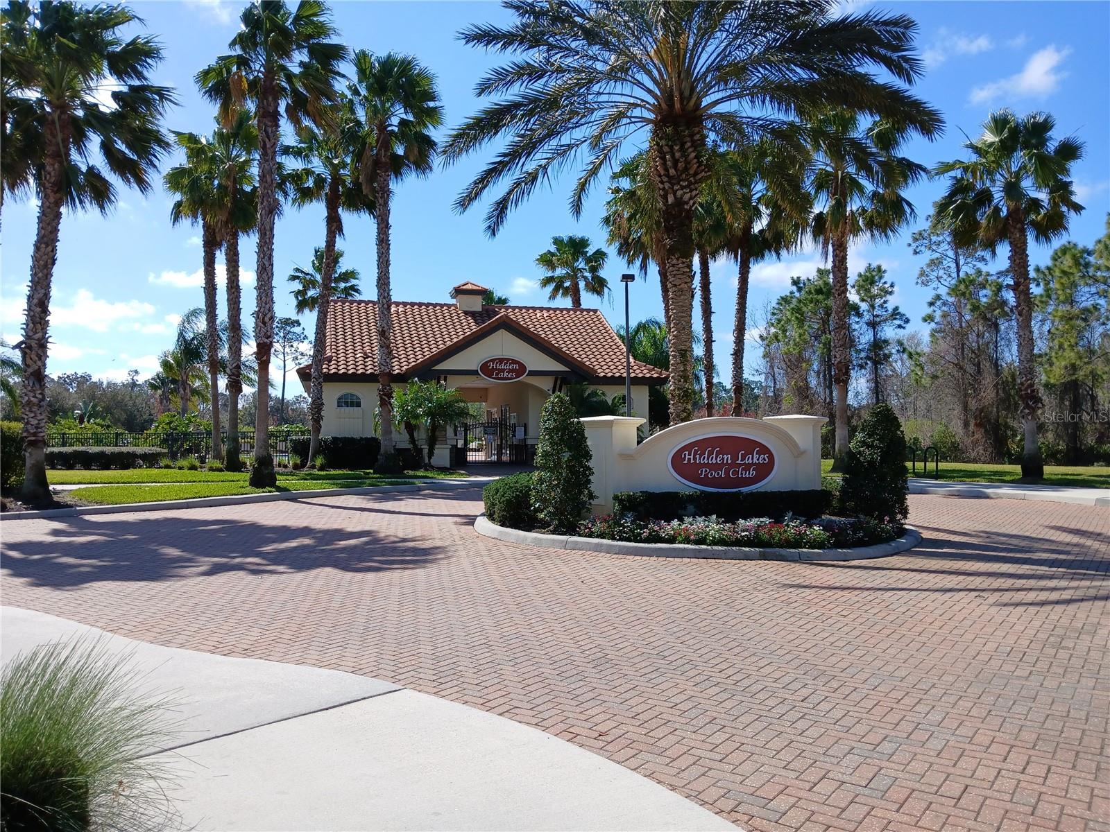 HIDDEN LAKES - Residential