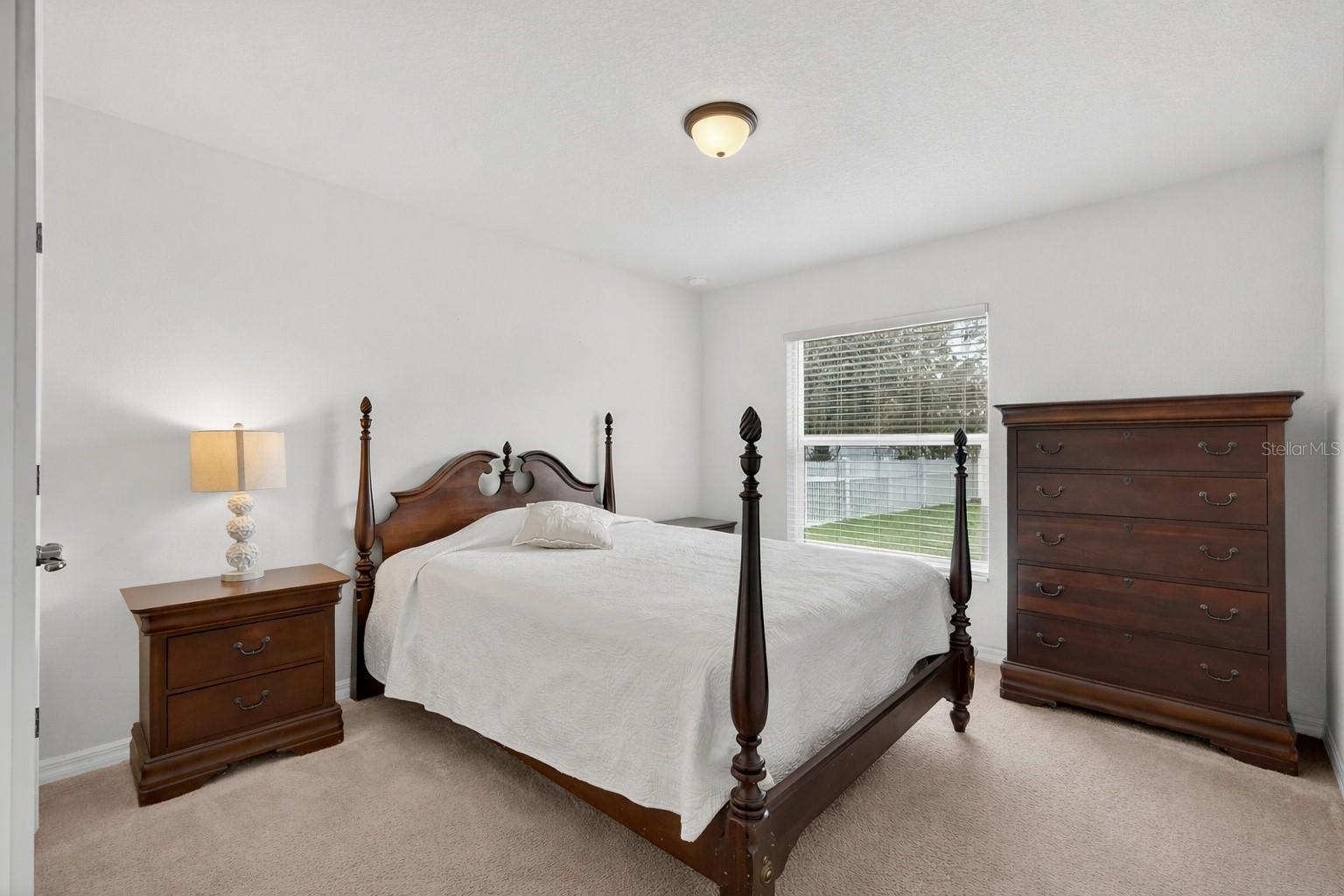 HIDDEN LAKES - Residential