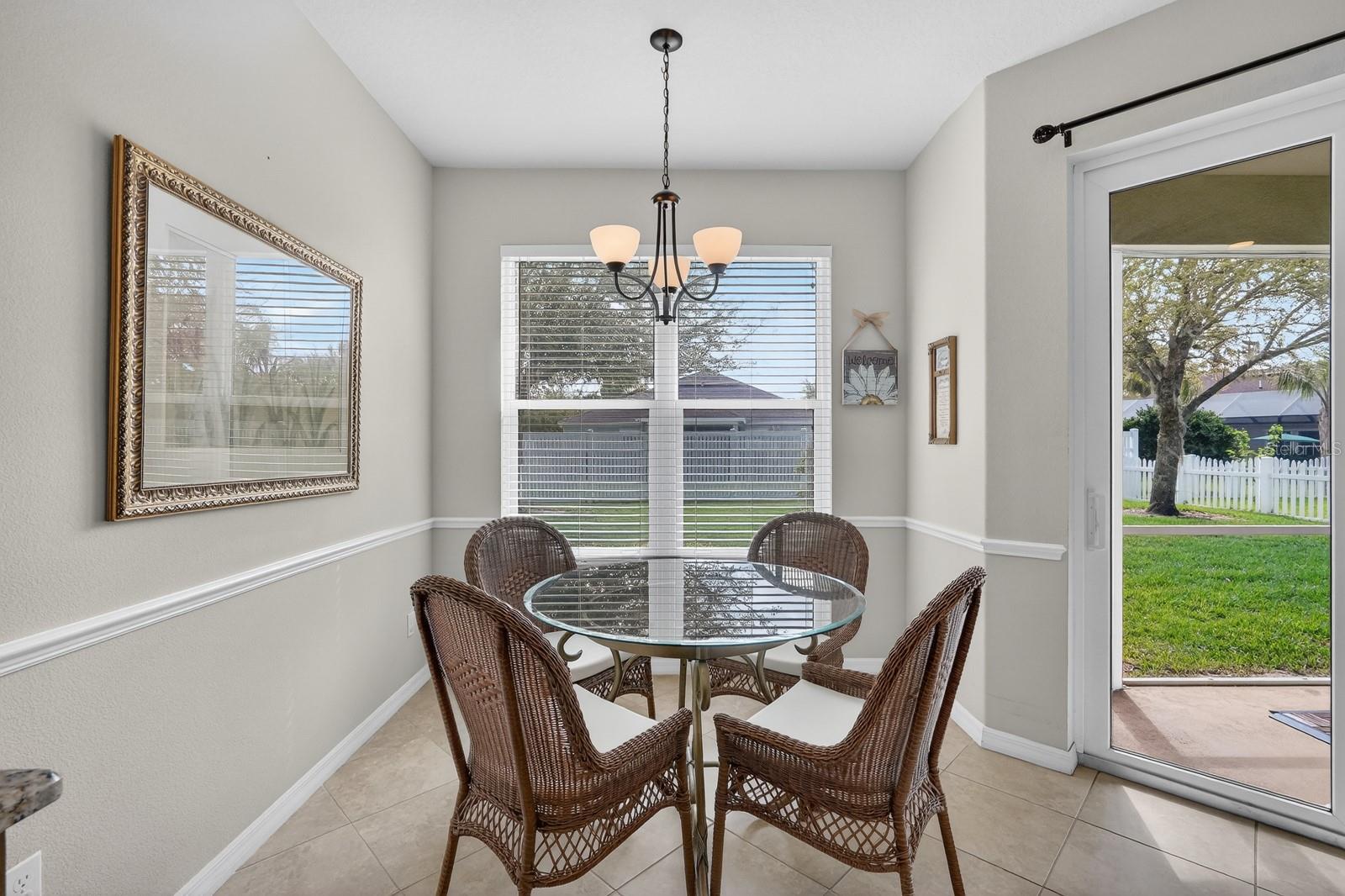 HIDDEN LAKES - Residential