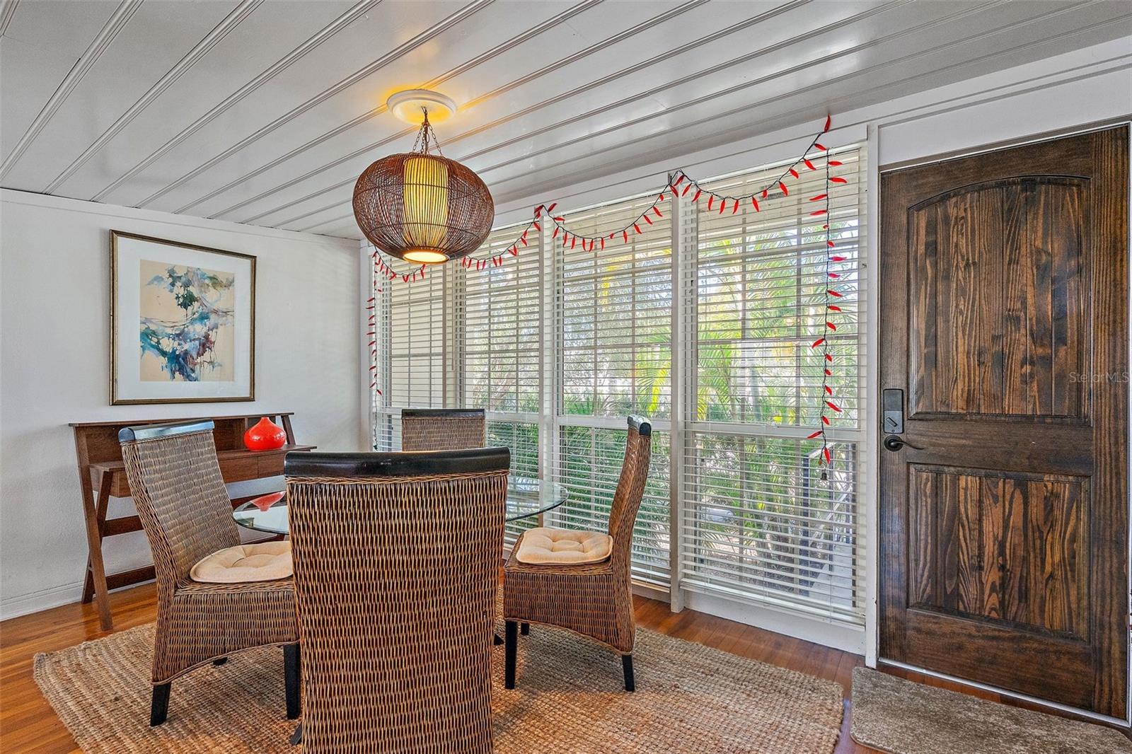 HANNAS SUB LOTS 29 & 30 LESS 3 FT FOR ALLEY - Residential