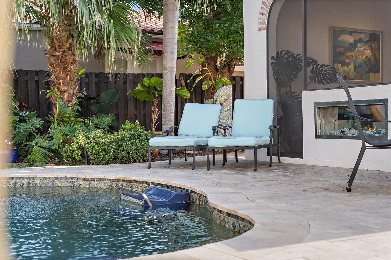 HANNAS SUB LOTS 29 & 30 LESS 3 FT FOR ALLEY - Residential