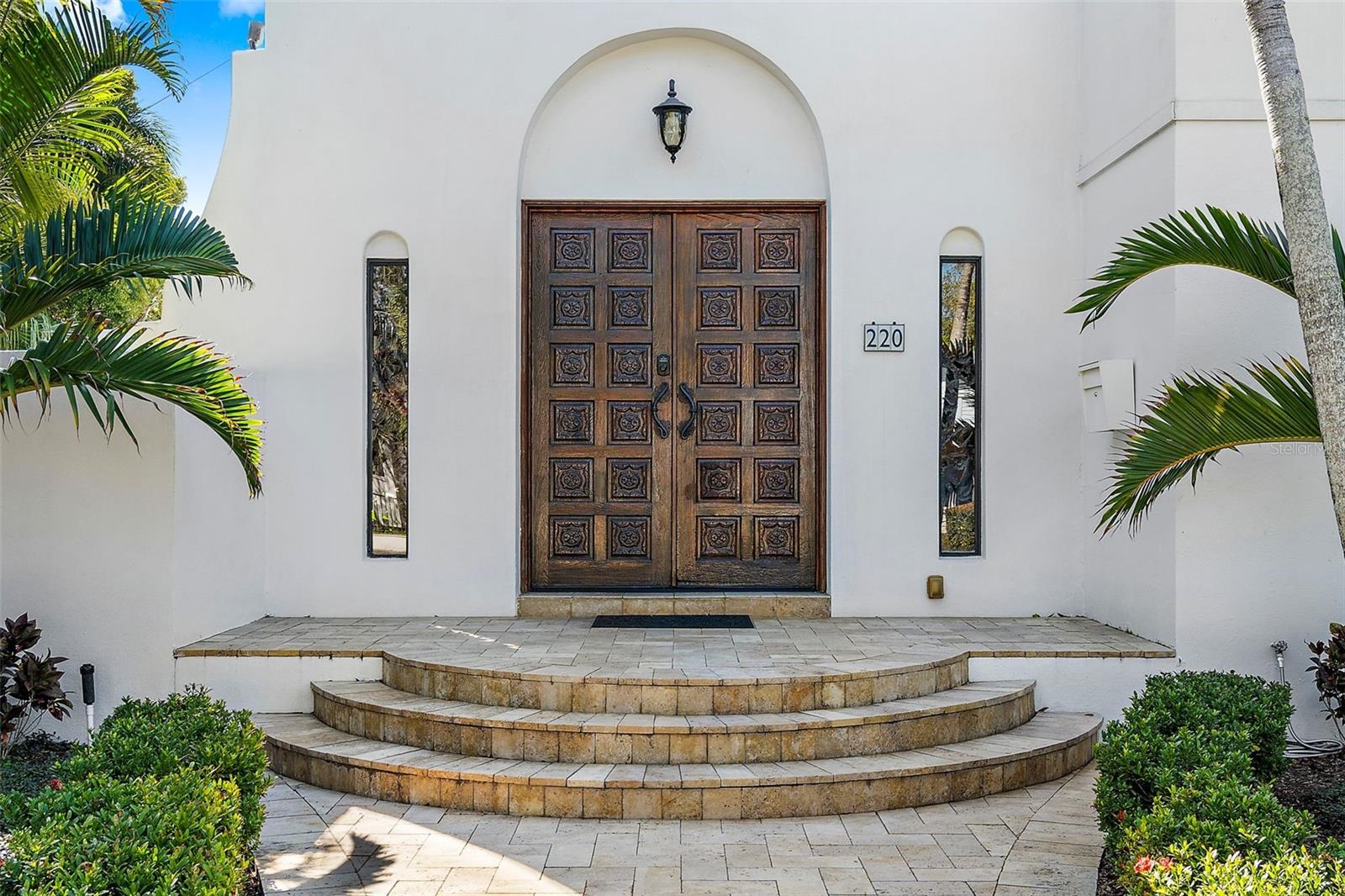 HANNAS SUB LOTS 29 & 30 LESS 3 FT FOR ALLEY - Residential