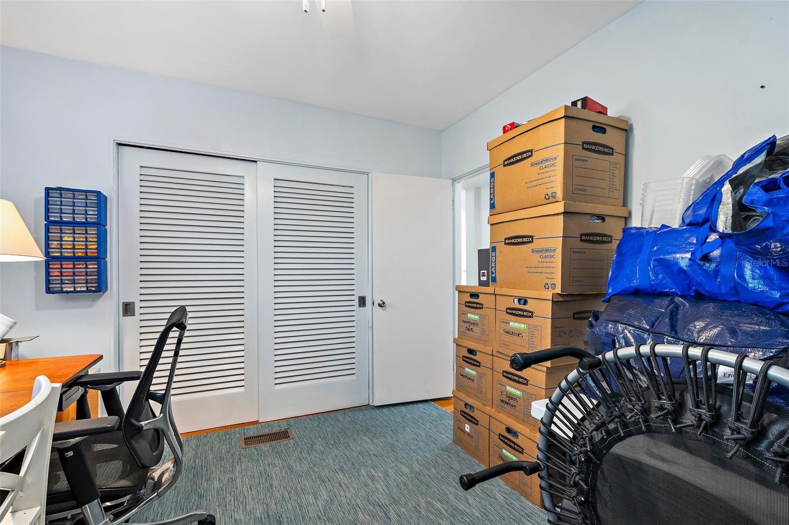 HANNAS SUB LOTS 29 & 30 LESS 3 FT FOR ALLEY - Residential