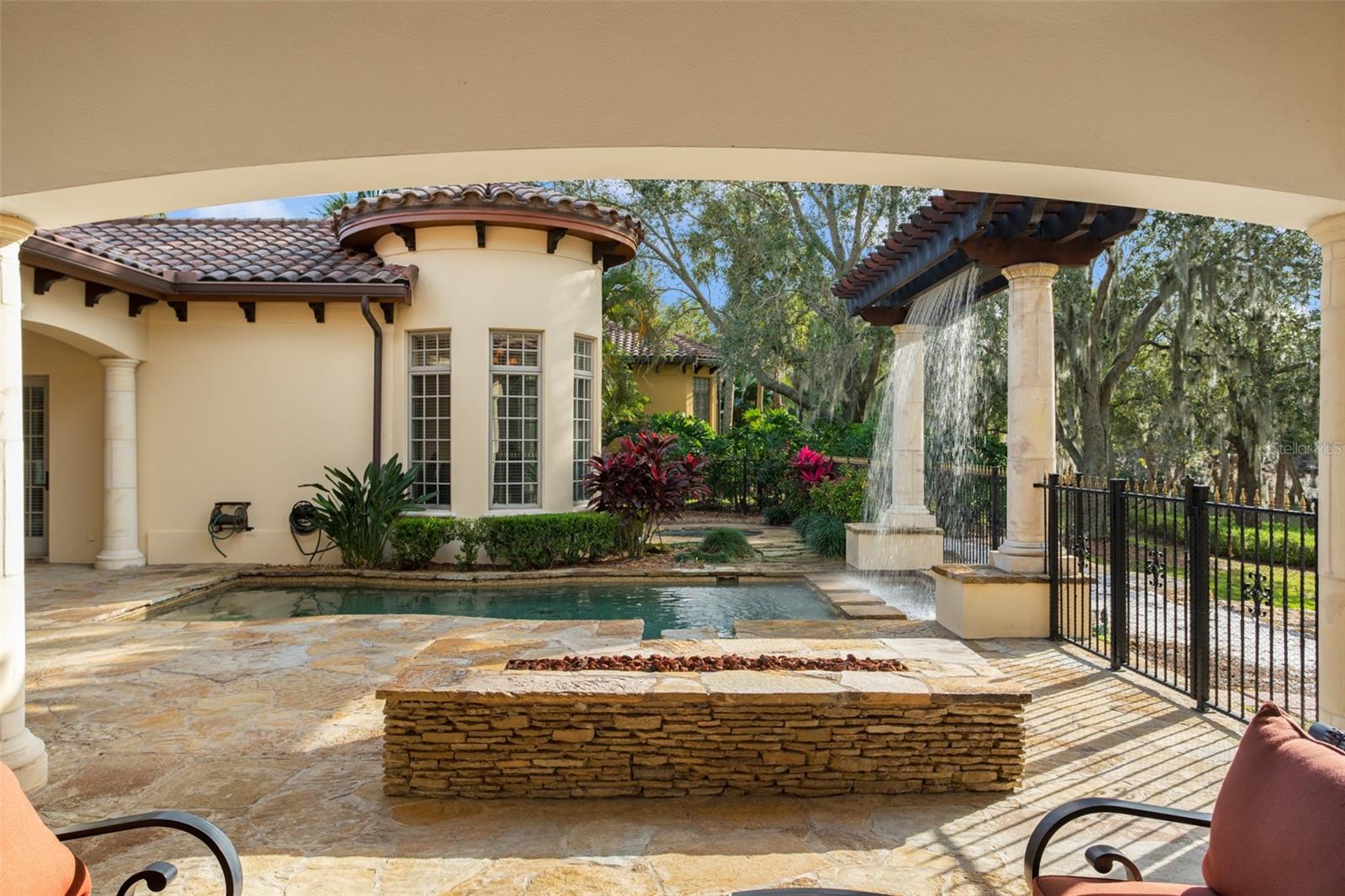 ISLEWORTH - Residential