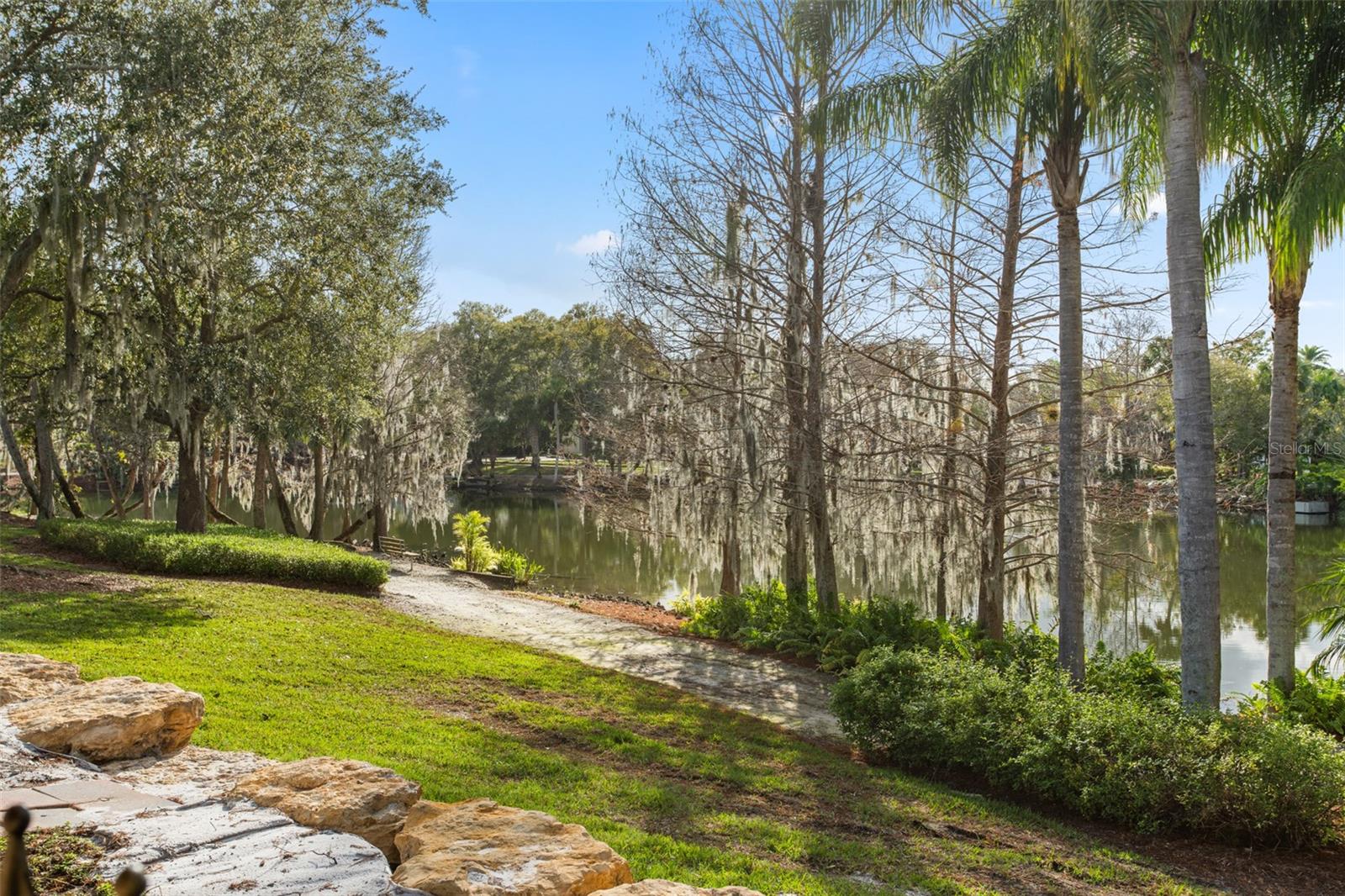 ISLEWORTH - Residential