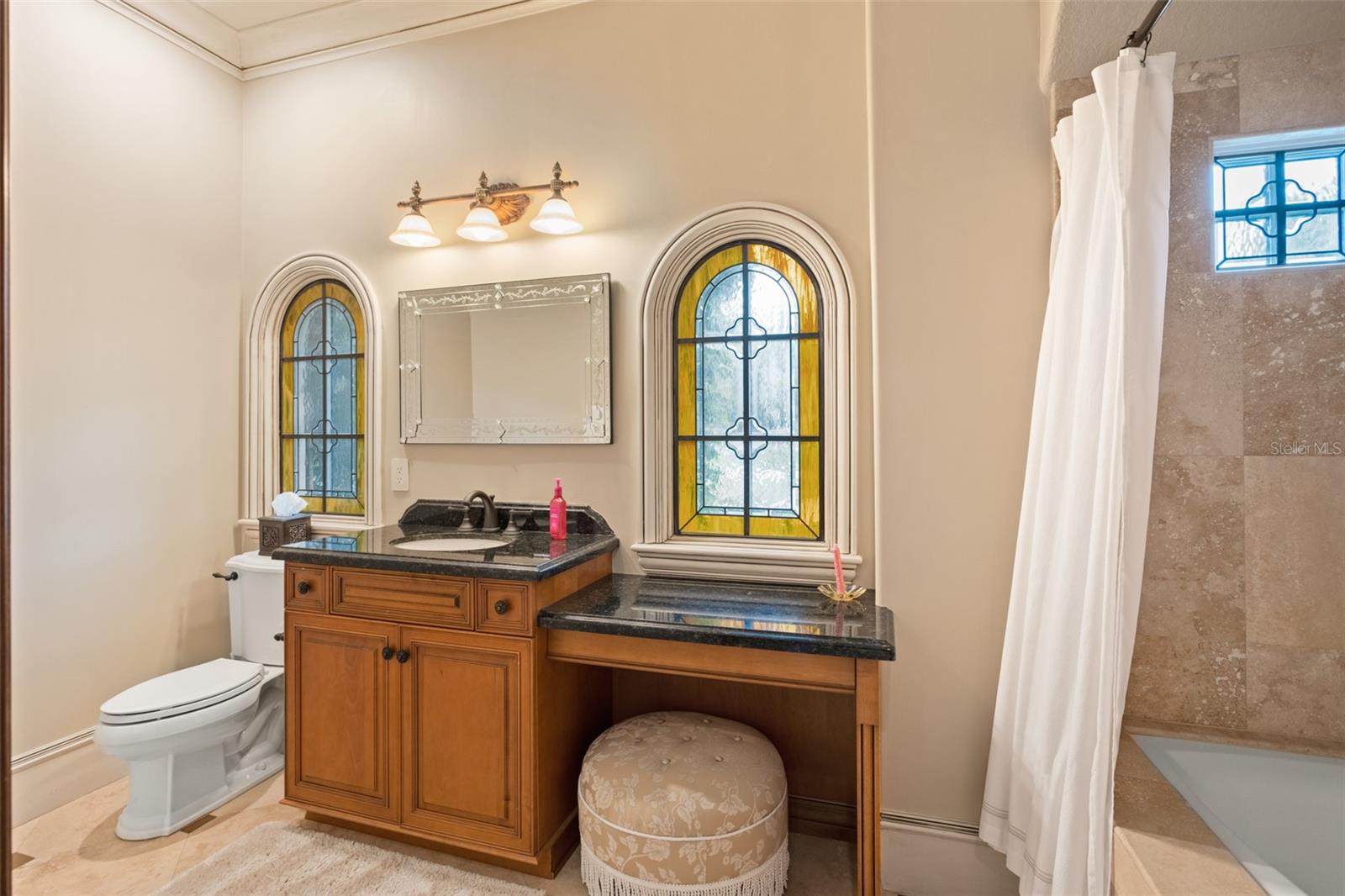 ISLEWORTH - Residential