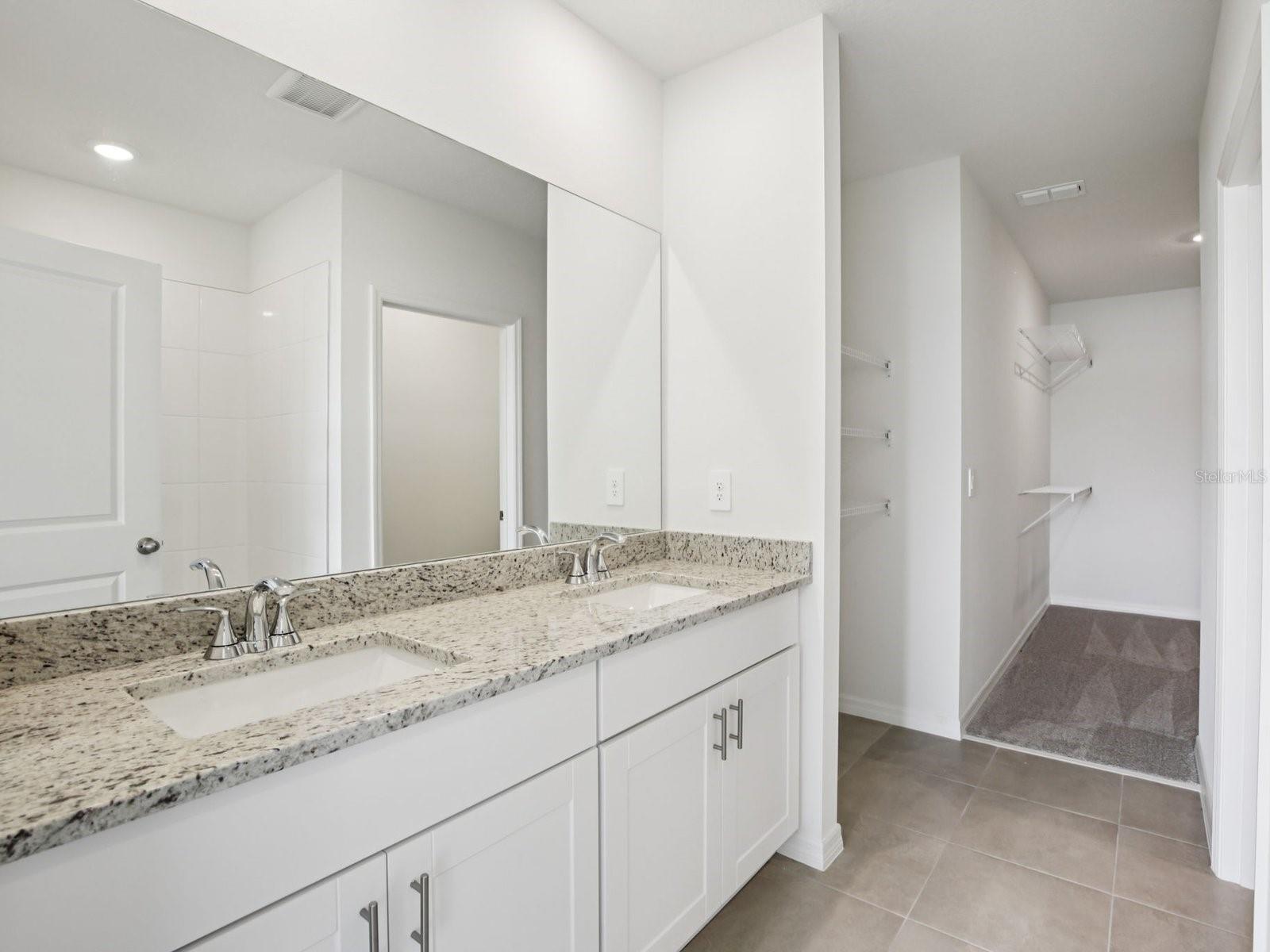 OAKFIELD TRAILS - Residential