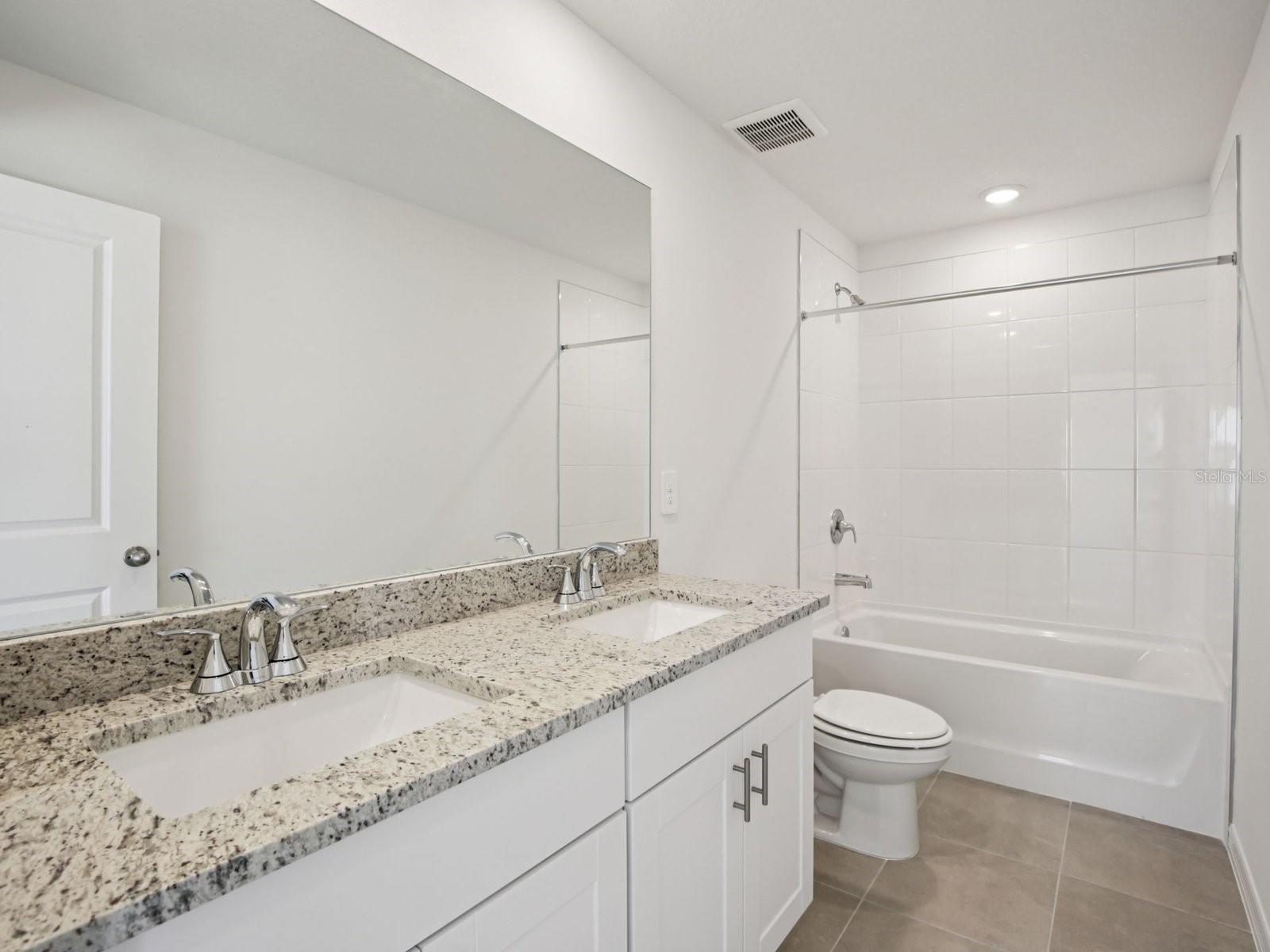 OAKFIELD TRAILS - Residential