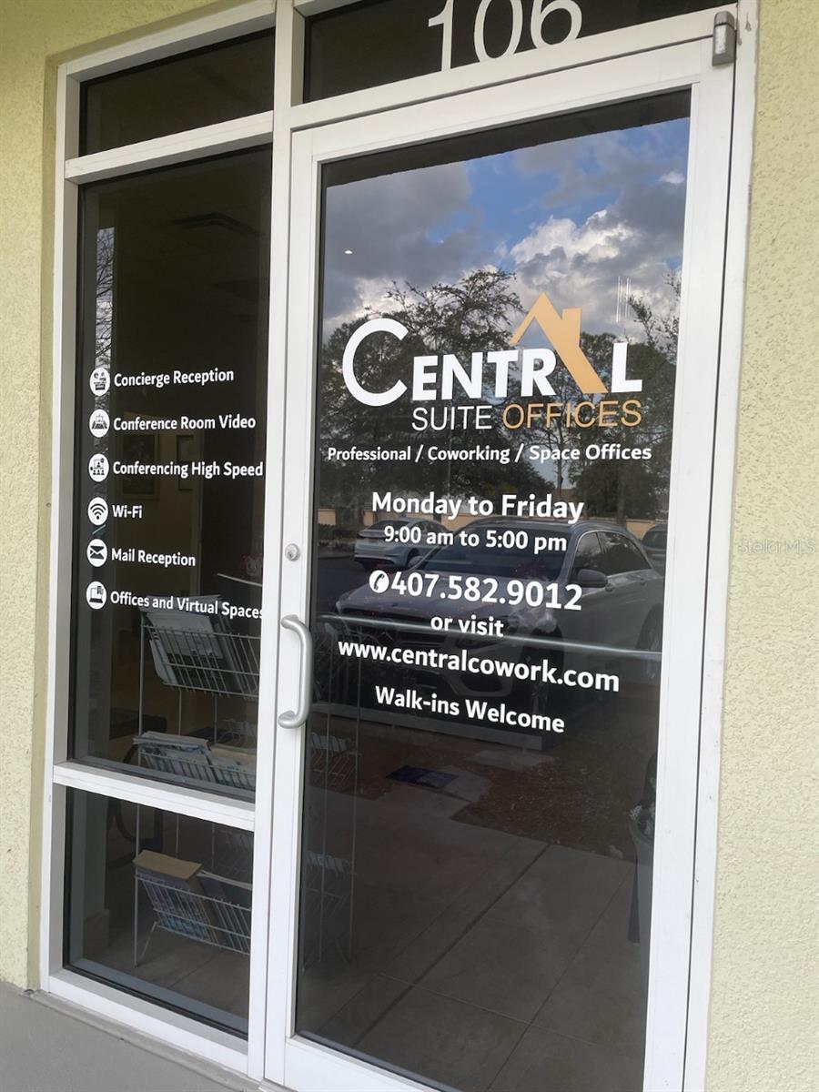 PEPPER MILL PLAZA REP - Commercial Lease