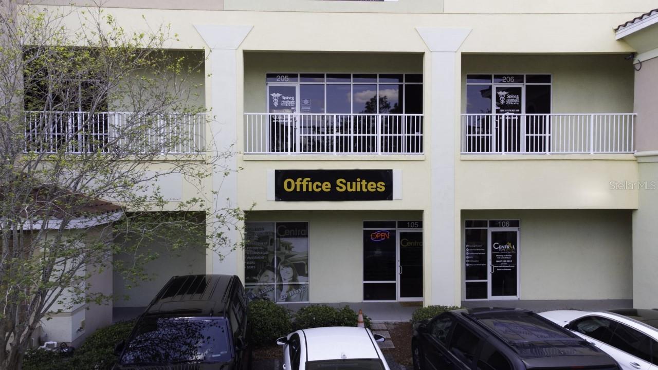 PEPPER MILL PLAZA REP - Commercial Lease