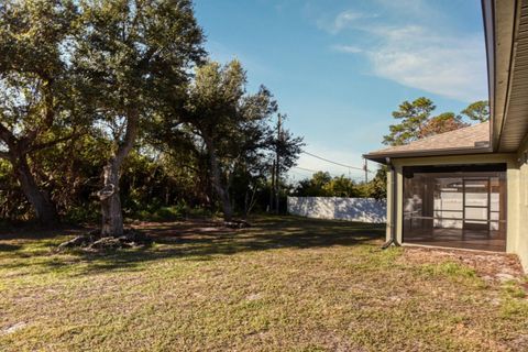 A home in PORT CHARLOTTE
